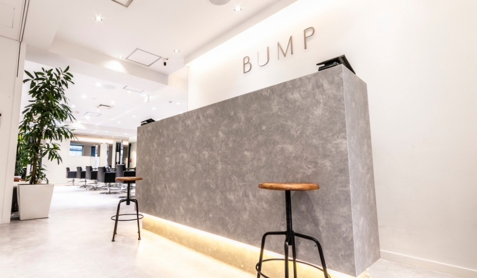 BUMP 店内入口