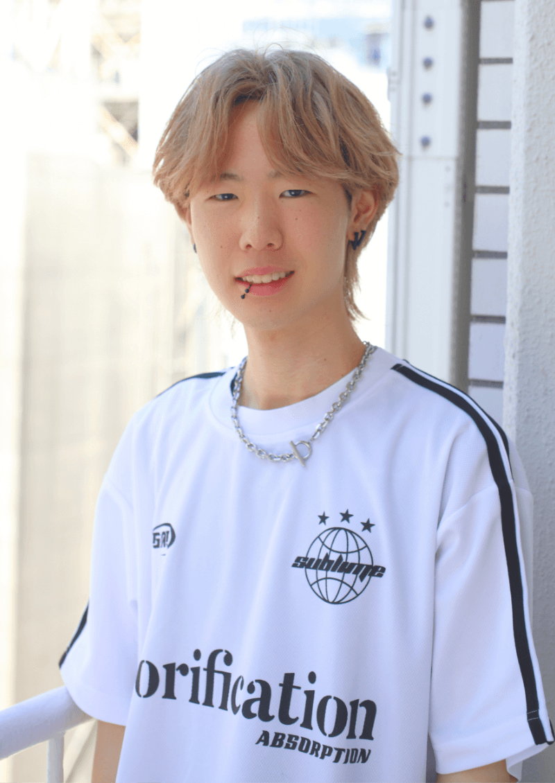 アシスタント 滝本愛斗